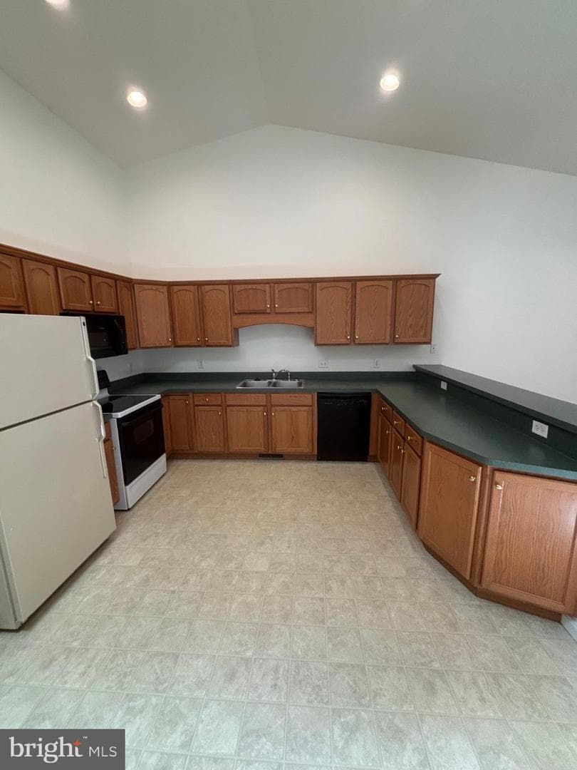 1253 Progress Road photo 8