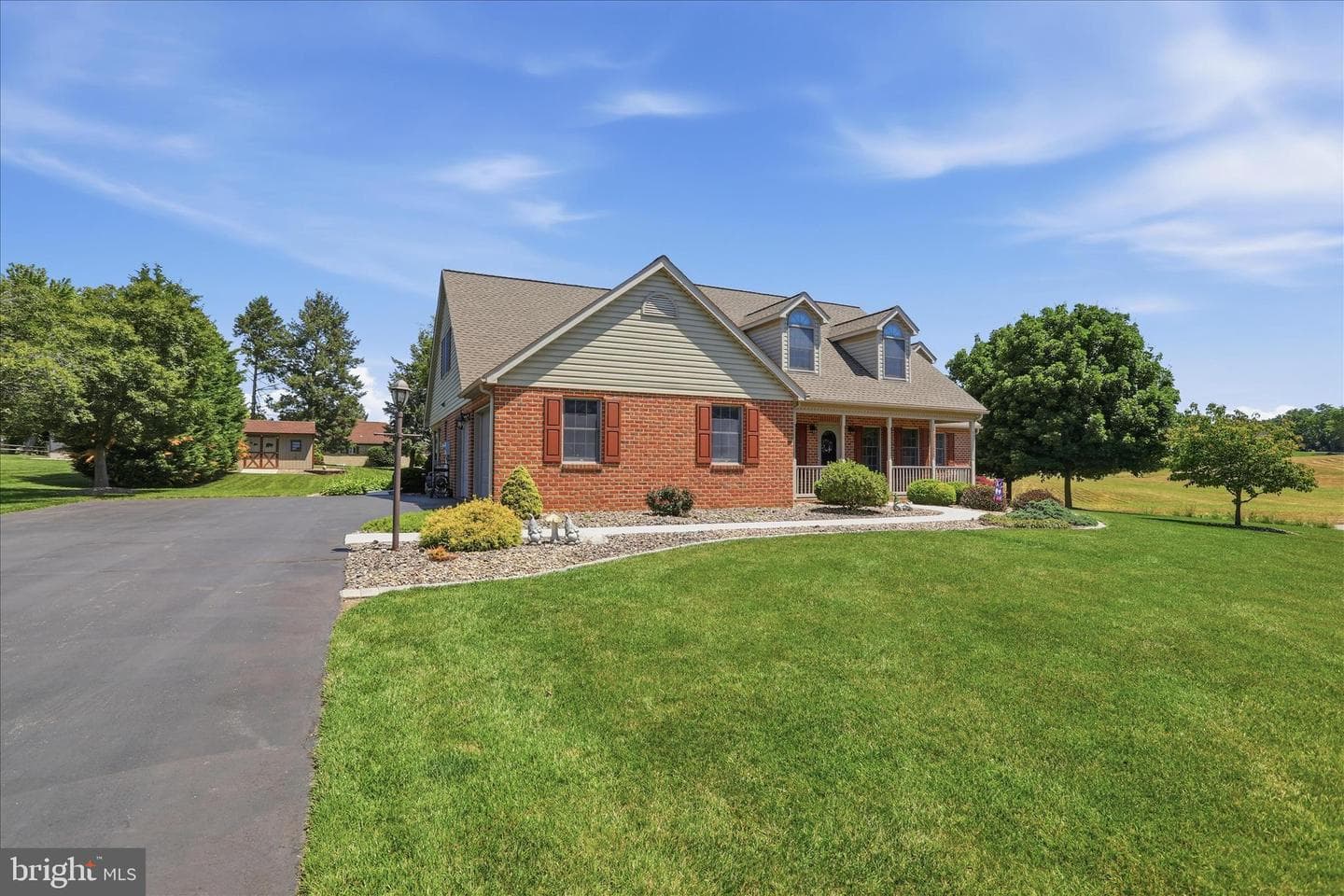 255 Audubon Court photo 4
