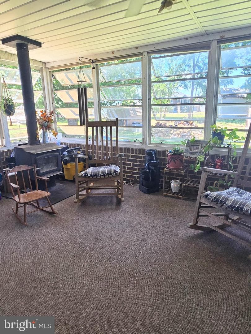 5925 Greenvillage Road photo 21