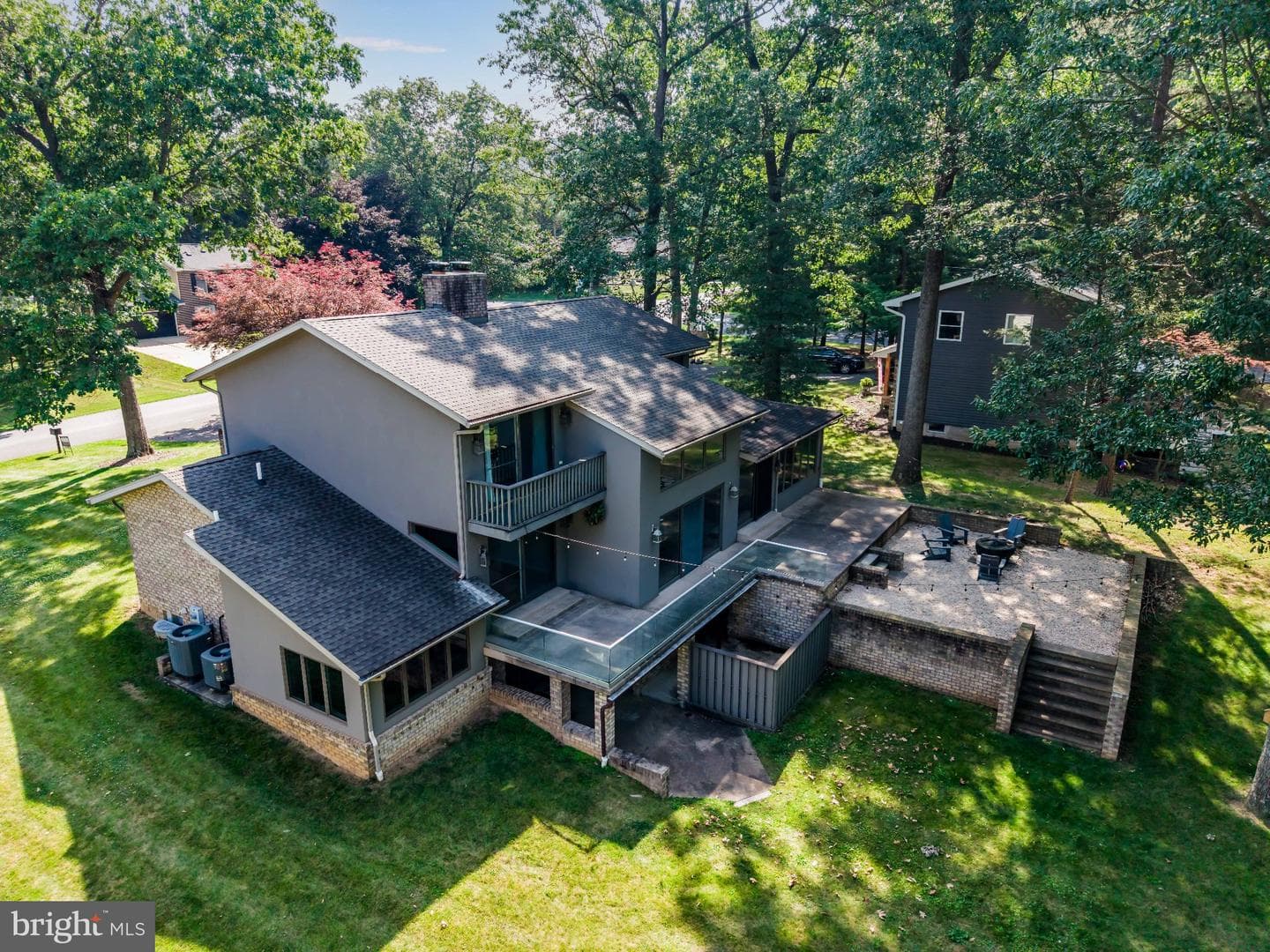 6566 Fairway Drive W photo 3