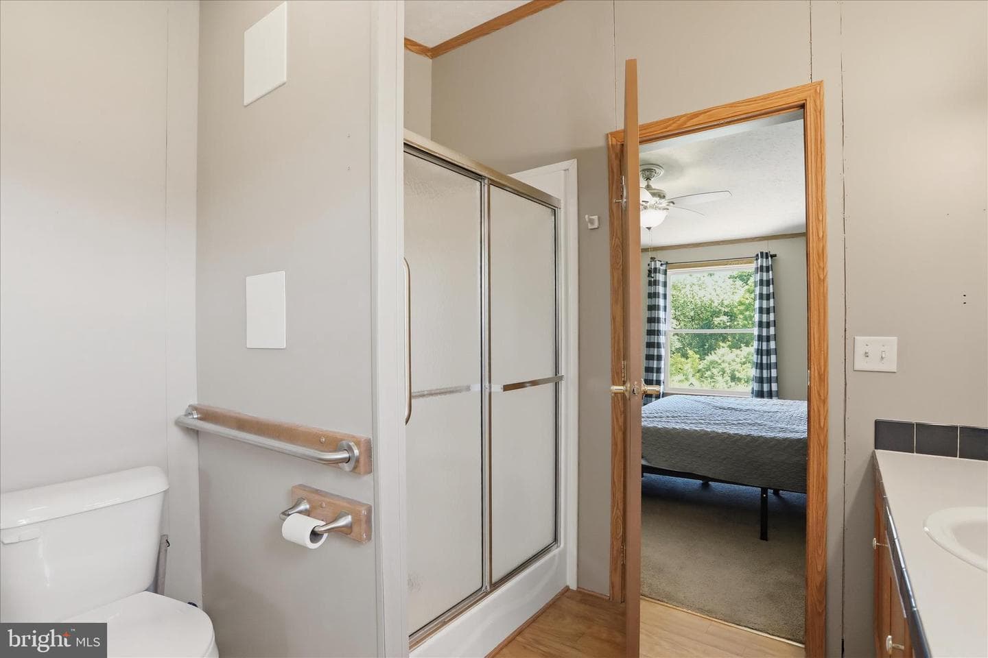 5913 Hager Road photo 11