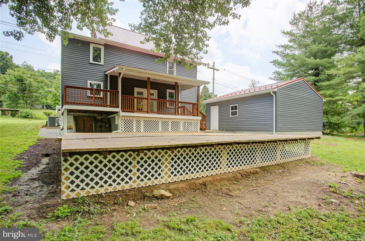 8179 Lincoln Way East photo 40