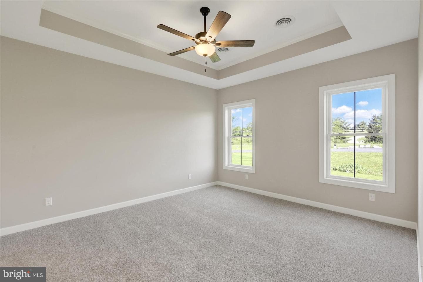 7688 Thrush Lane photo 11