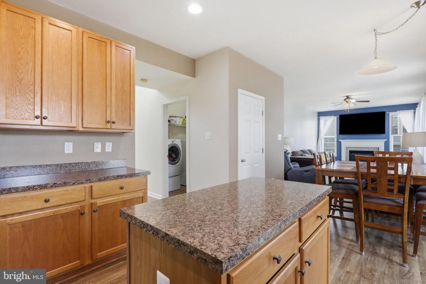 807 Crestwood Drive #106 photo 15