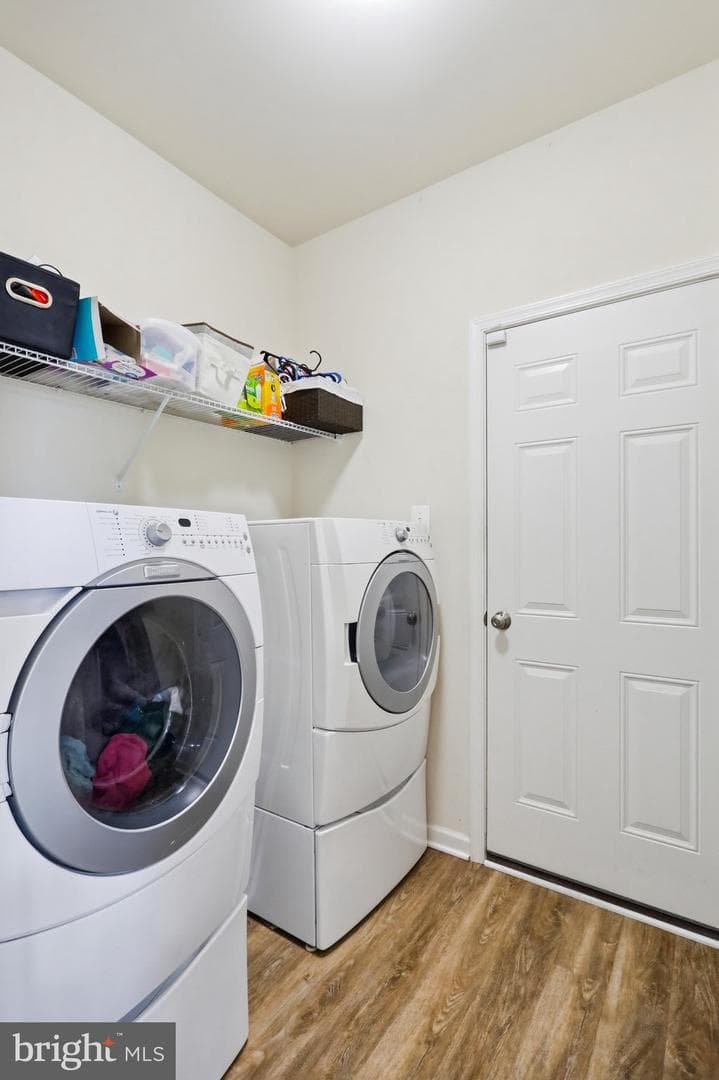 807 Crestwood Drive #106 photo 20