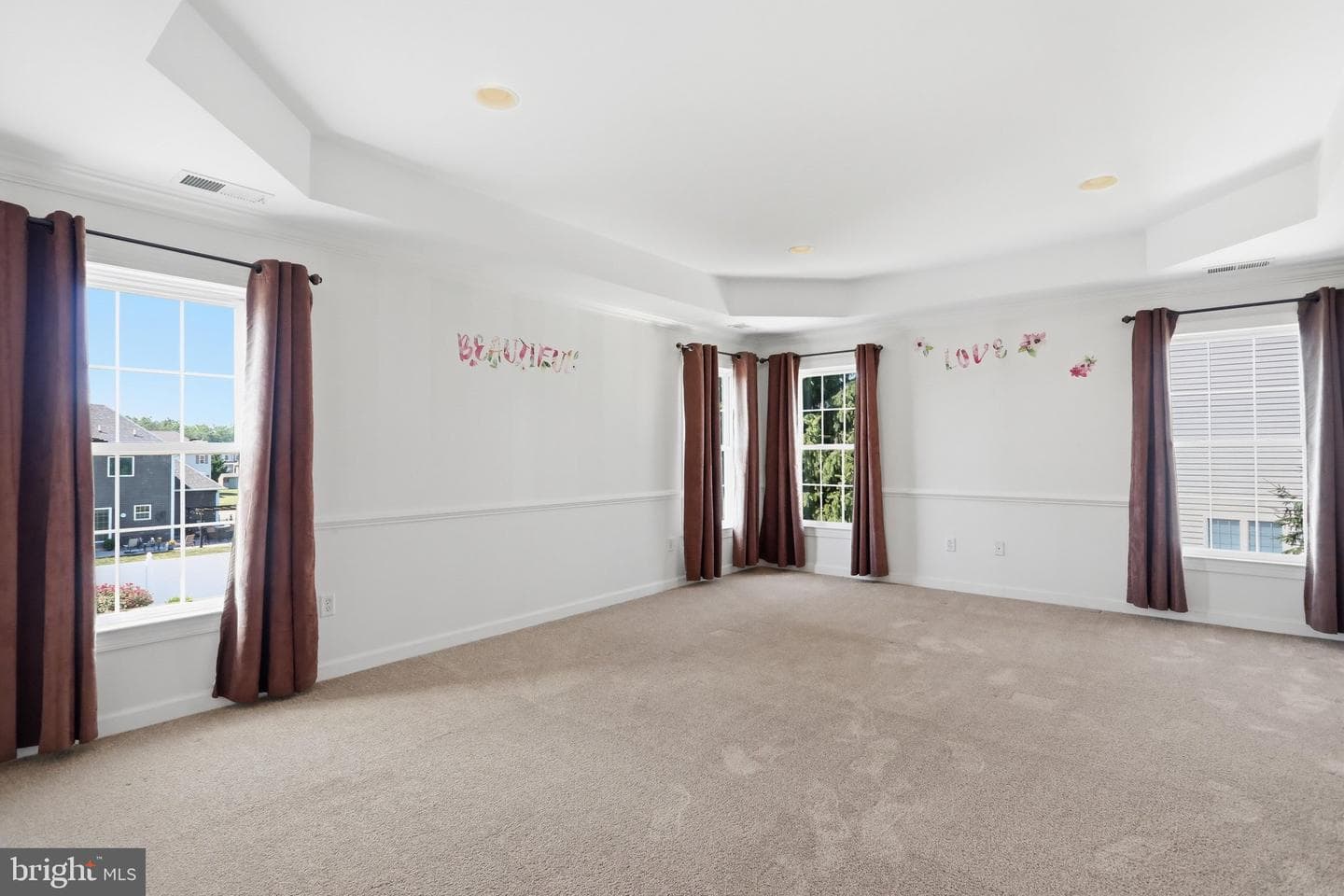 2419 Somerset Road photo 54