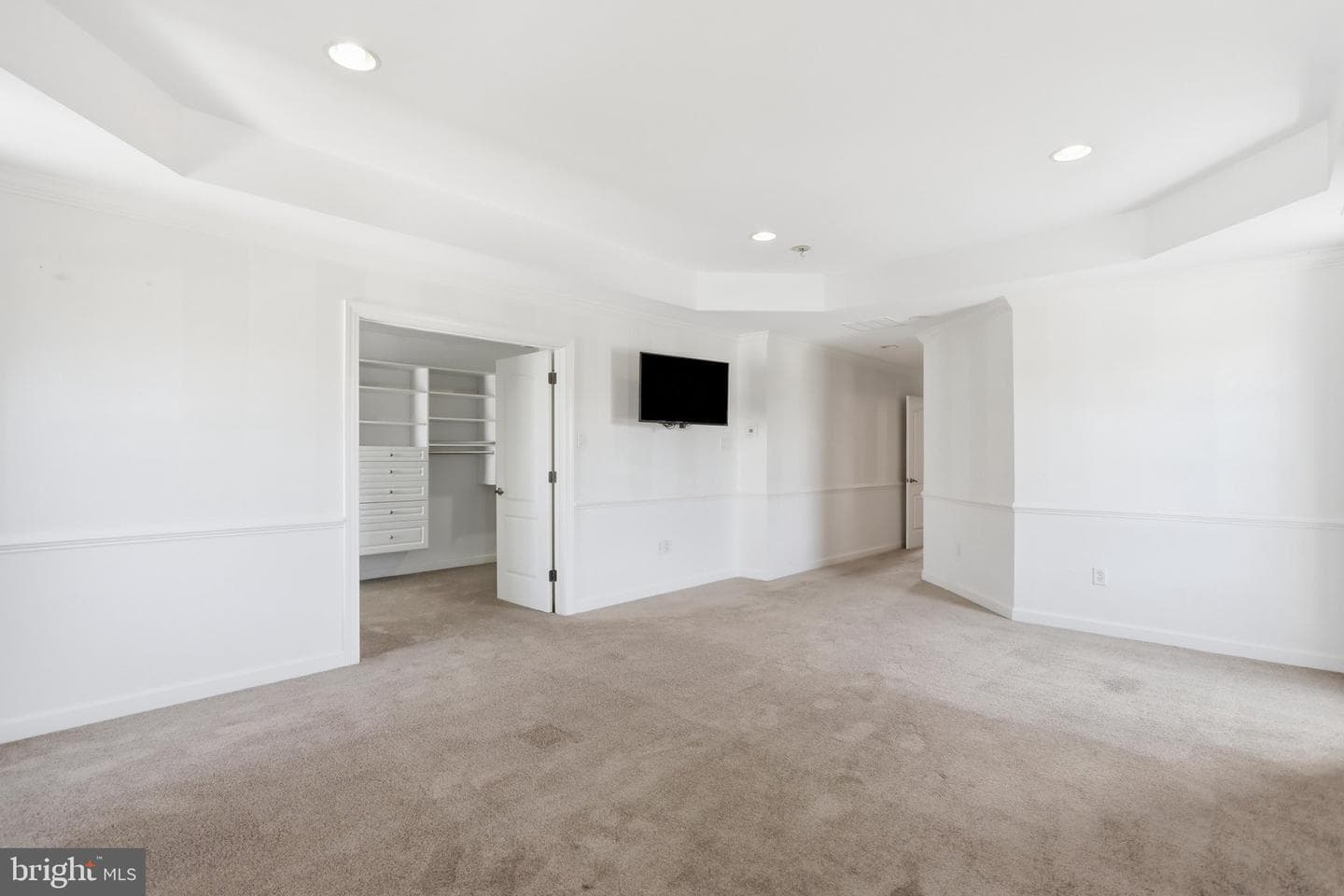 2419 Somerset Road photo 55