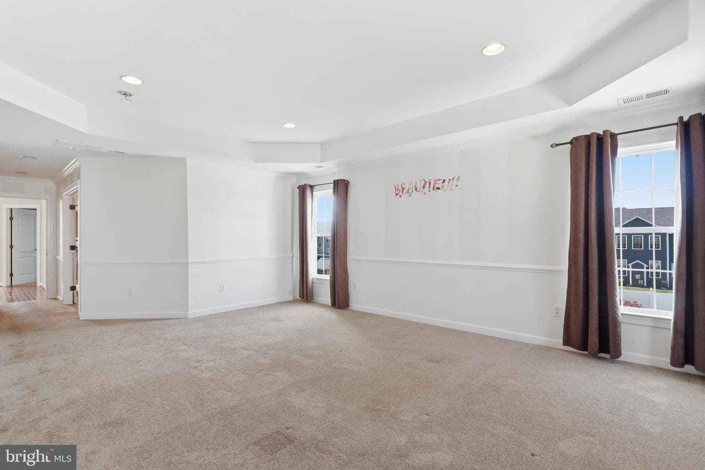 2419 Somerset Road photo 56