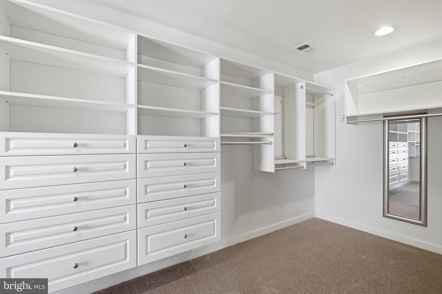 2419 Somerset Road photo 57