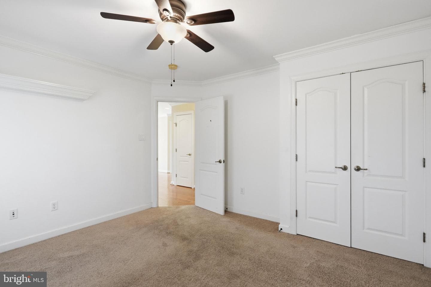 2419 Somerset Road photo 68