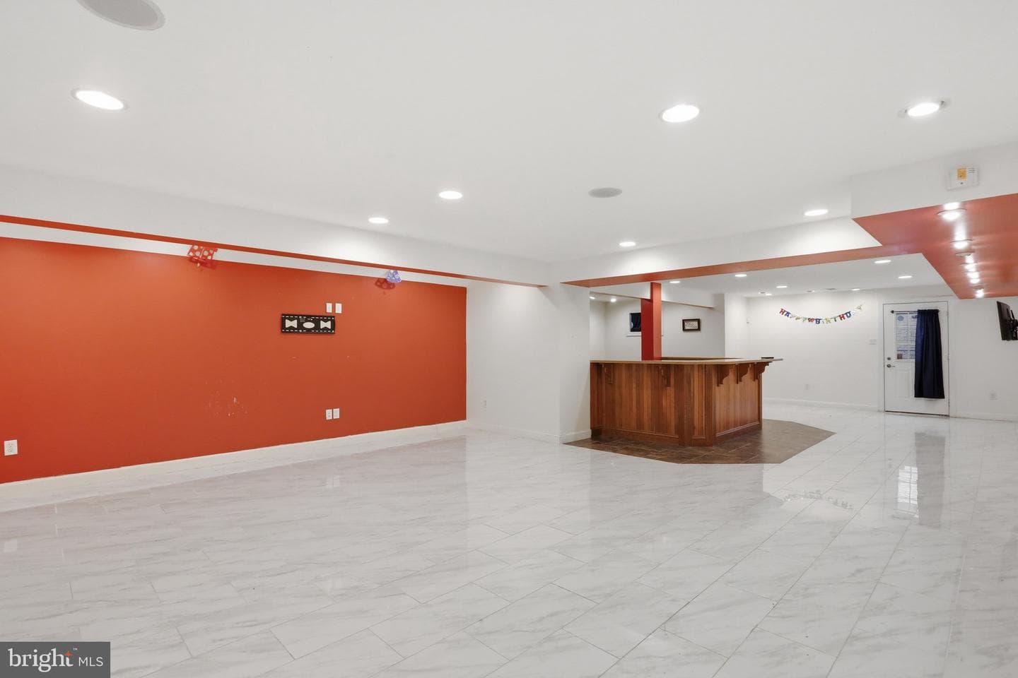 2419 Somerset Road photo 73