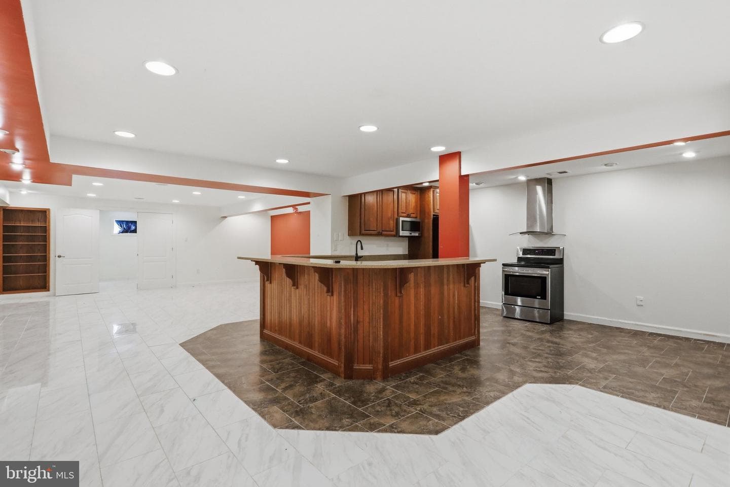 2419 Somerset Road photo 79