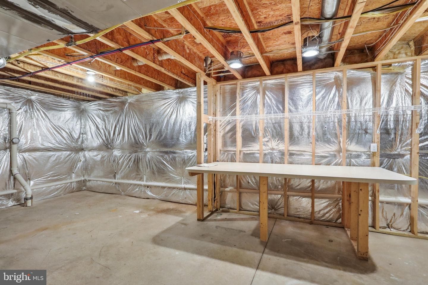 2419 Somerset Road photo 84