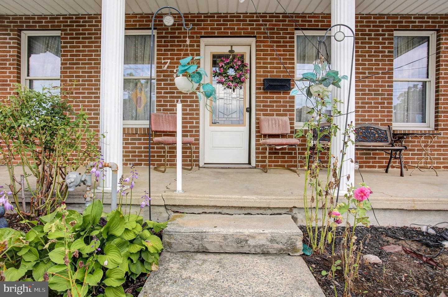 736 S Second Street photo 4