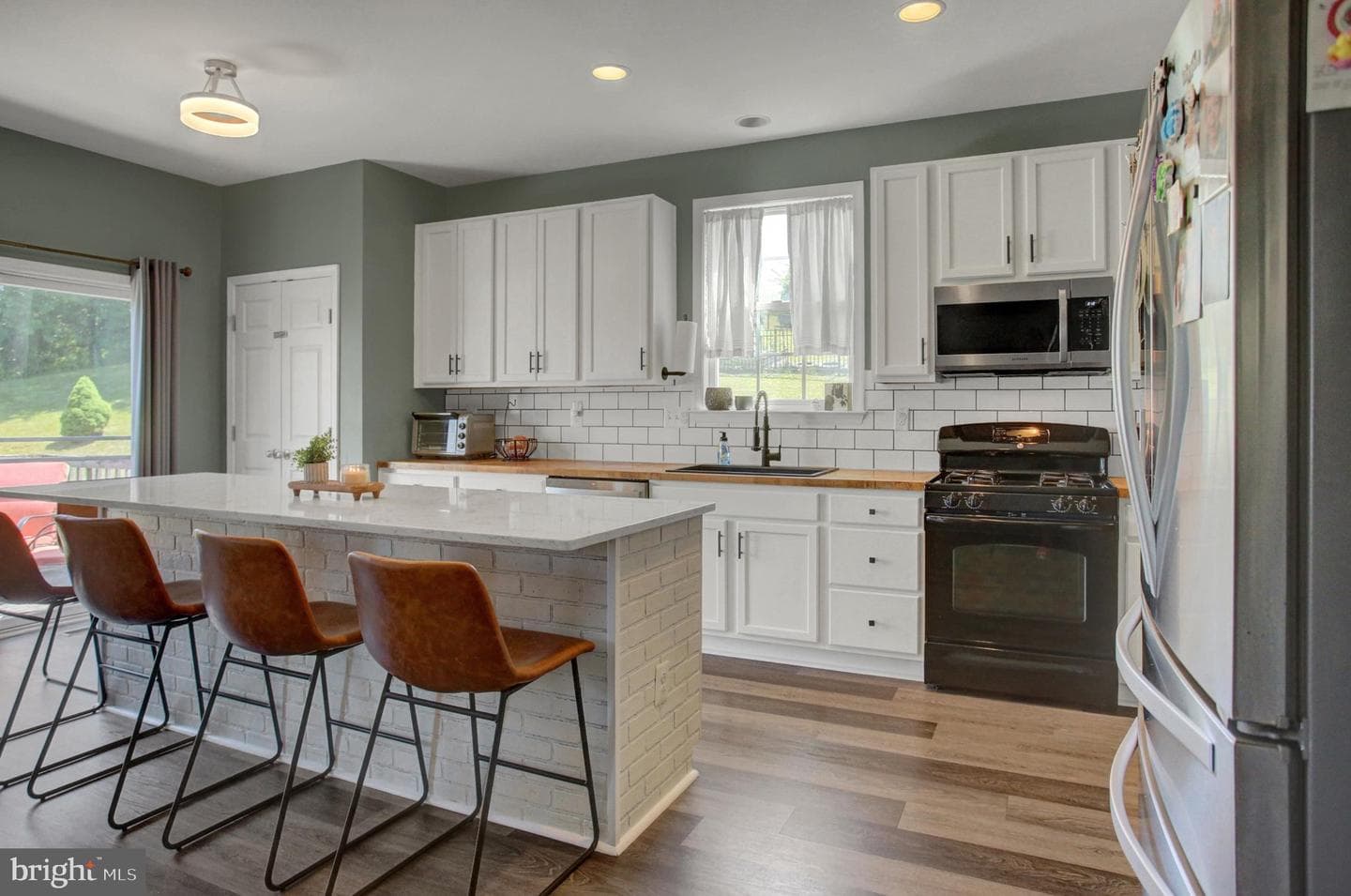 86 Equestrian Drive photo 16