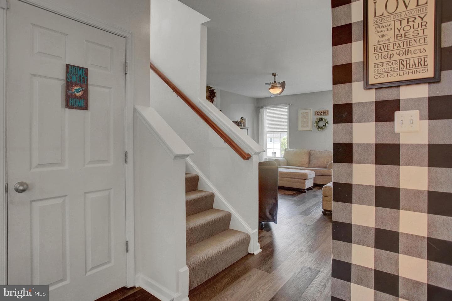 86 Equestrian Drive photo 9