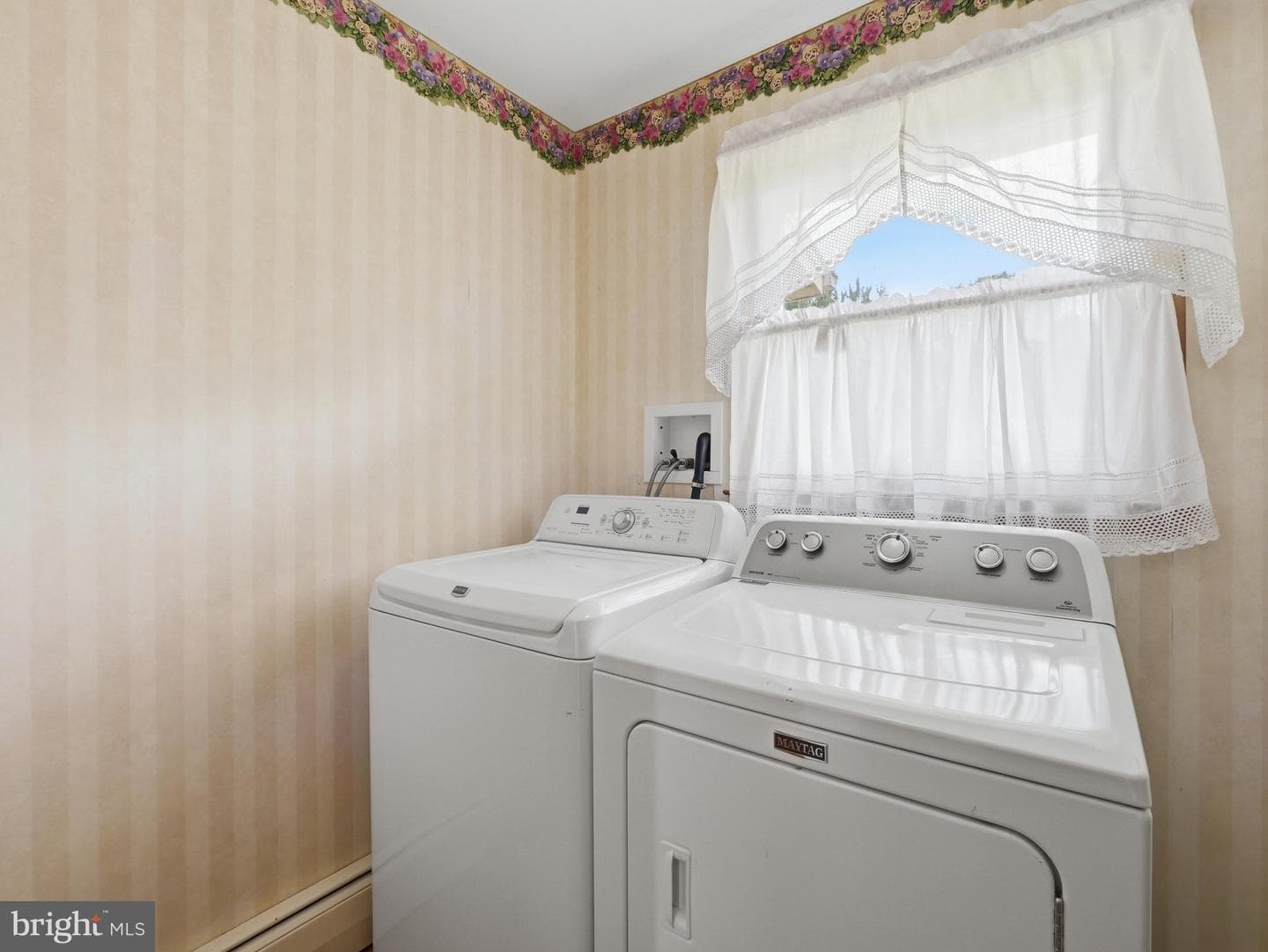 207 Sherwood Drive photo 33