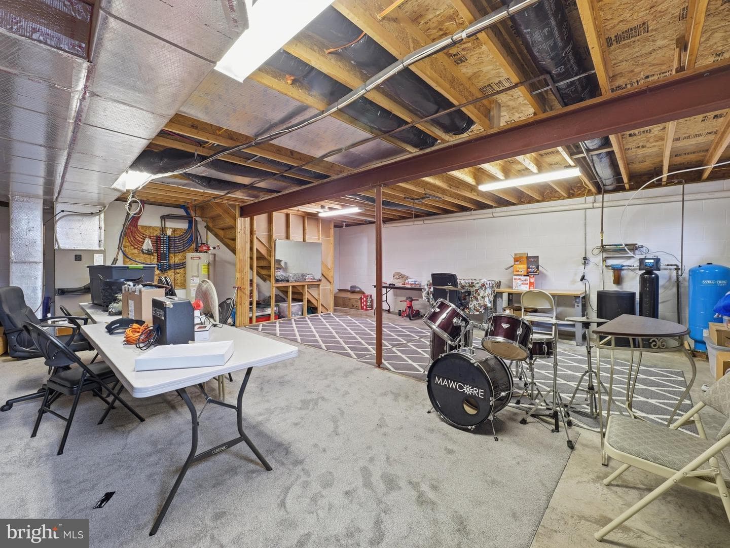 1553 Vaughn Drive photo 18