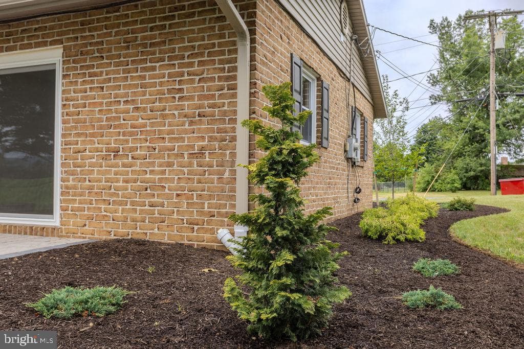 220 Hartzell Drive photo 10