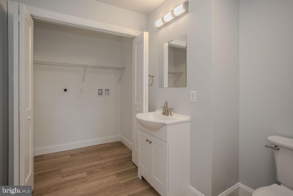 220 Hartzell Drive photo 44