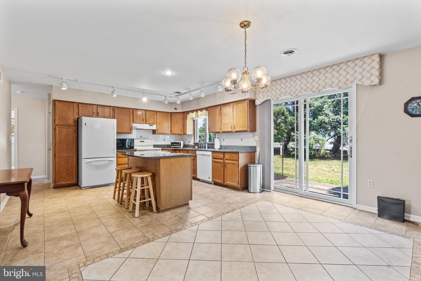 128 Overhill Drive photo 10