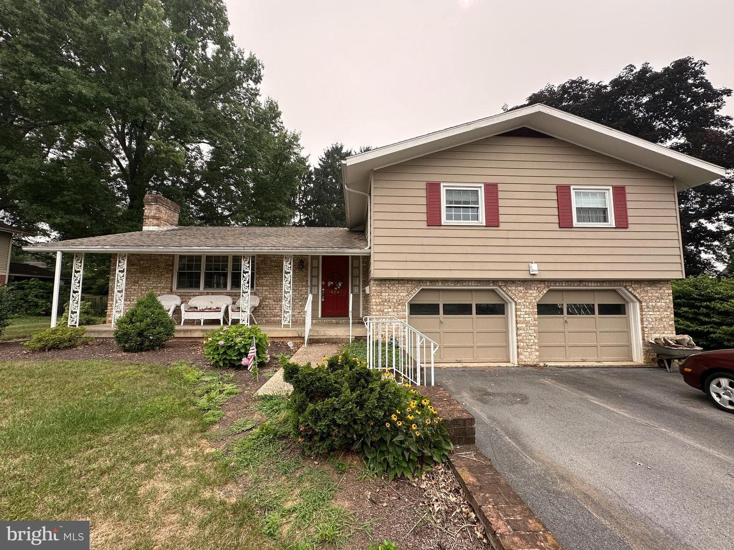 624 Highland Avenue photo 1