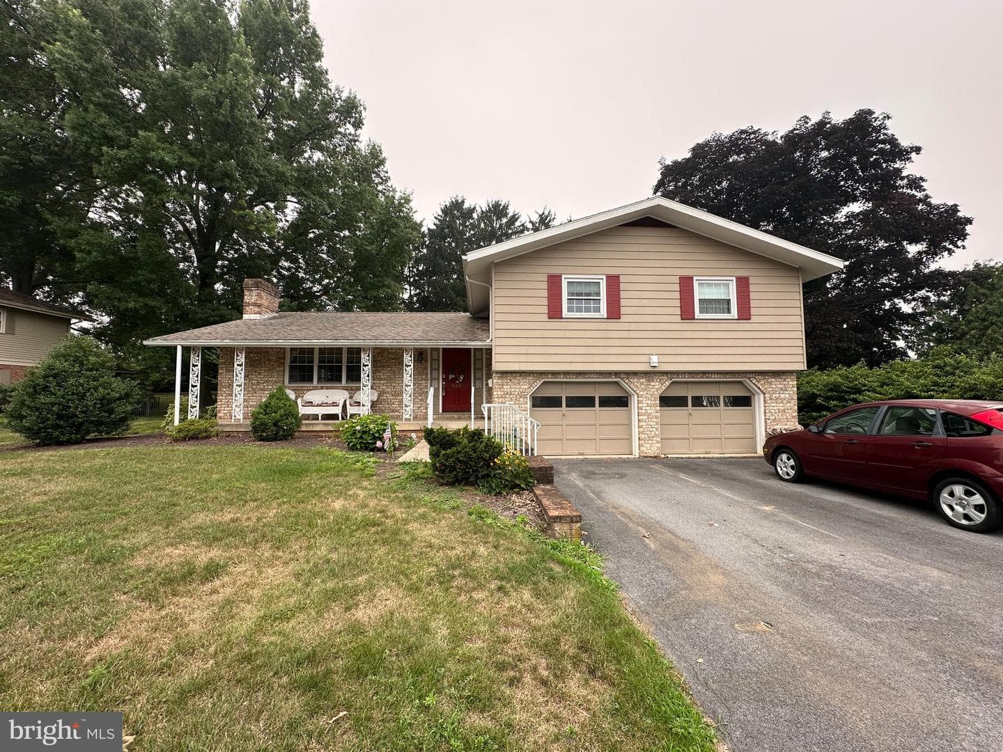 624 Highland Avenue photo 2