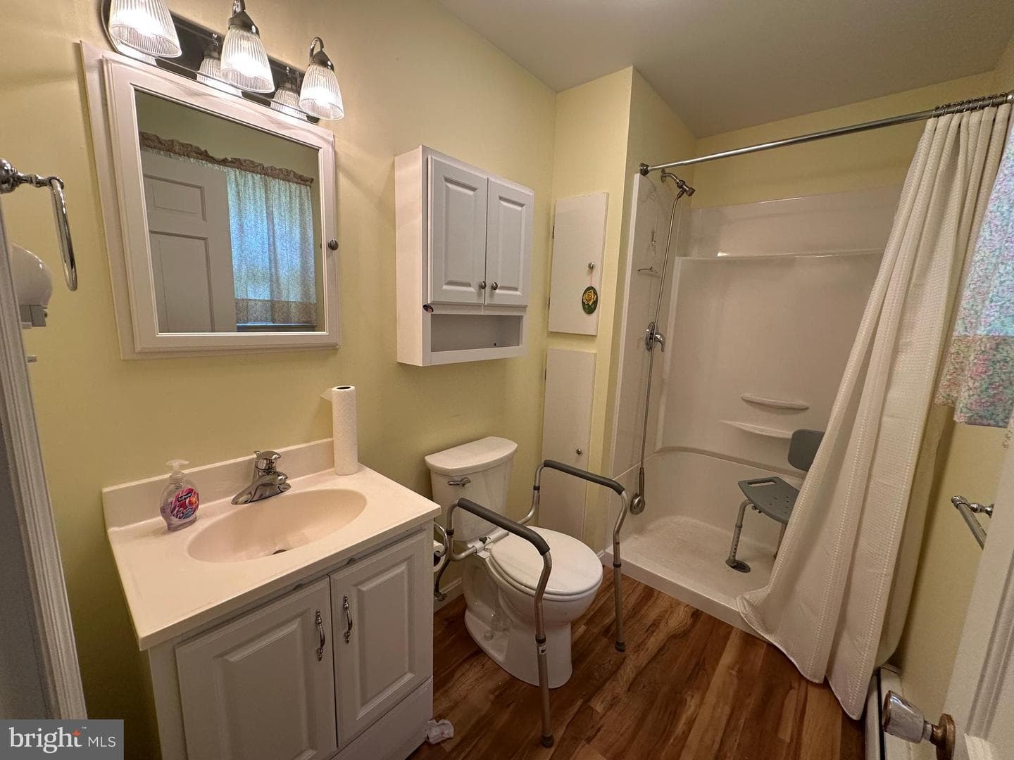 624 Highland Avenue photo 57