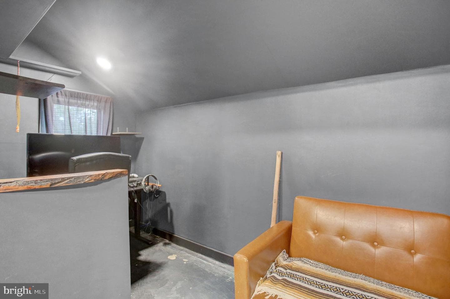 63 Linden Avenue N photo 46