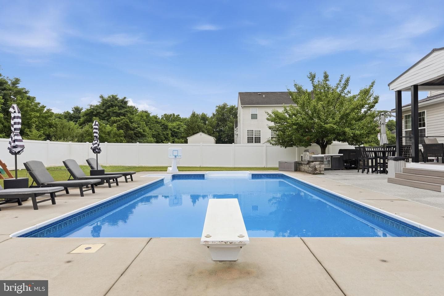 144 Field View Drive photo 38