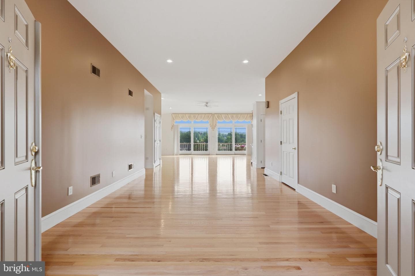 10785 Rinehart Drive photo 6