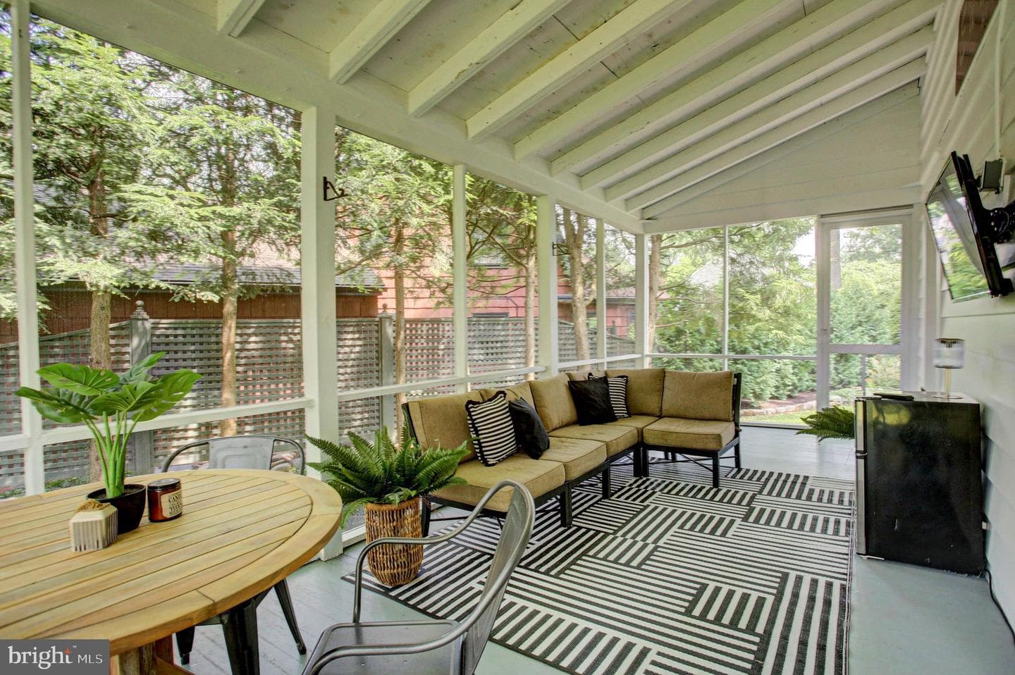 139 Riddle Road photo 13