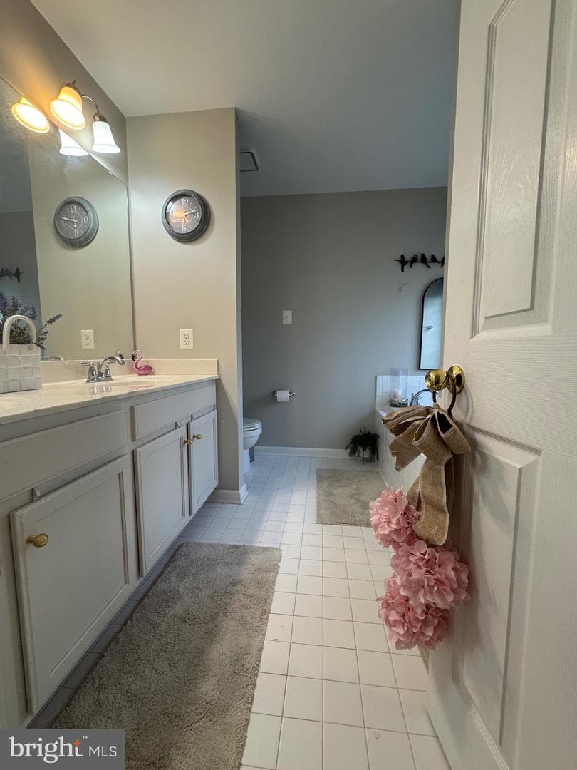 1155 Briarbend Way photo 13