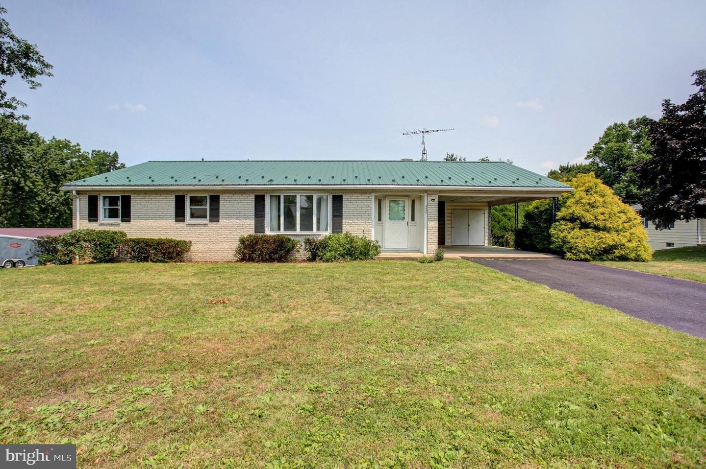 6404 Hillcrest Street photo 50