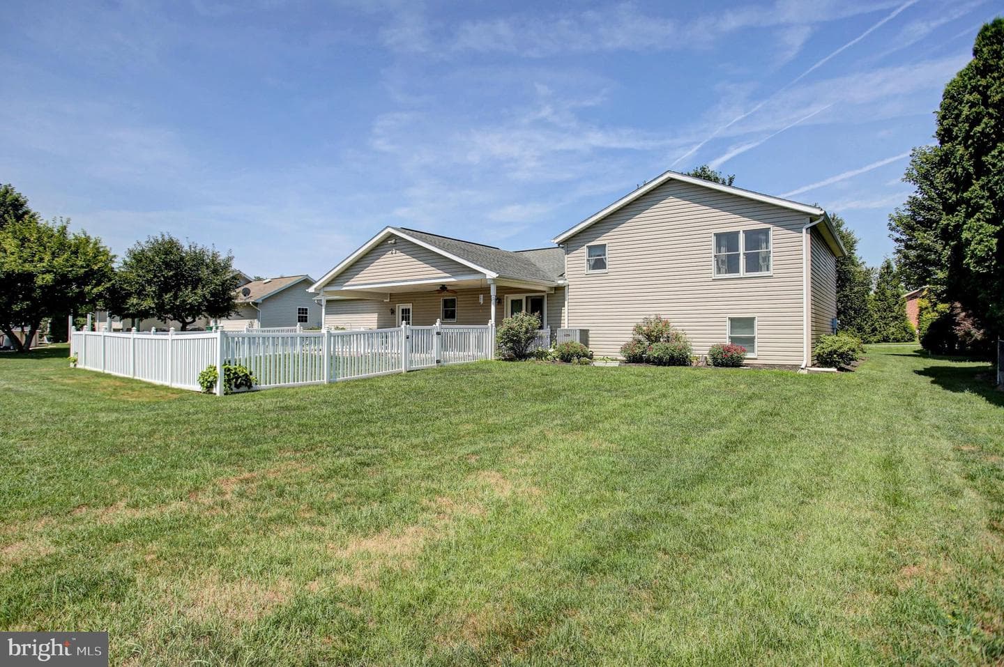 1407 Hamilton Hills Drive photo 37