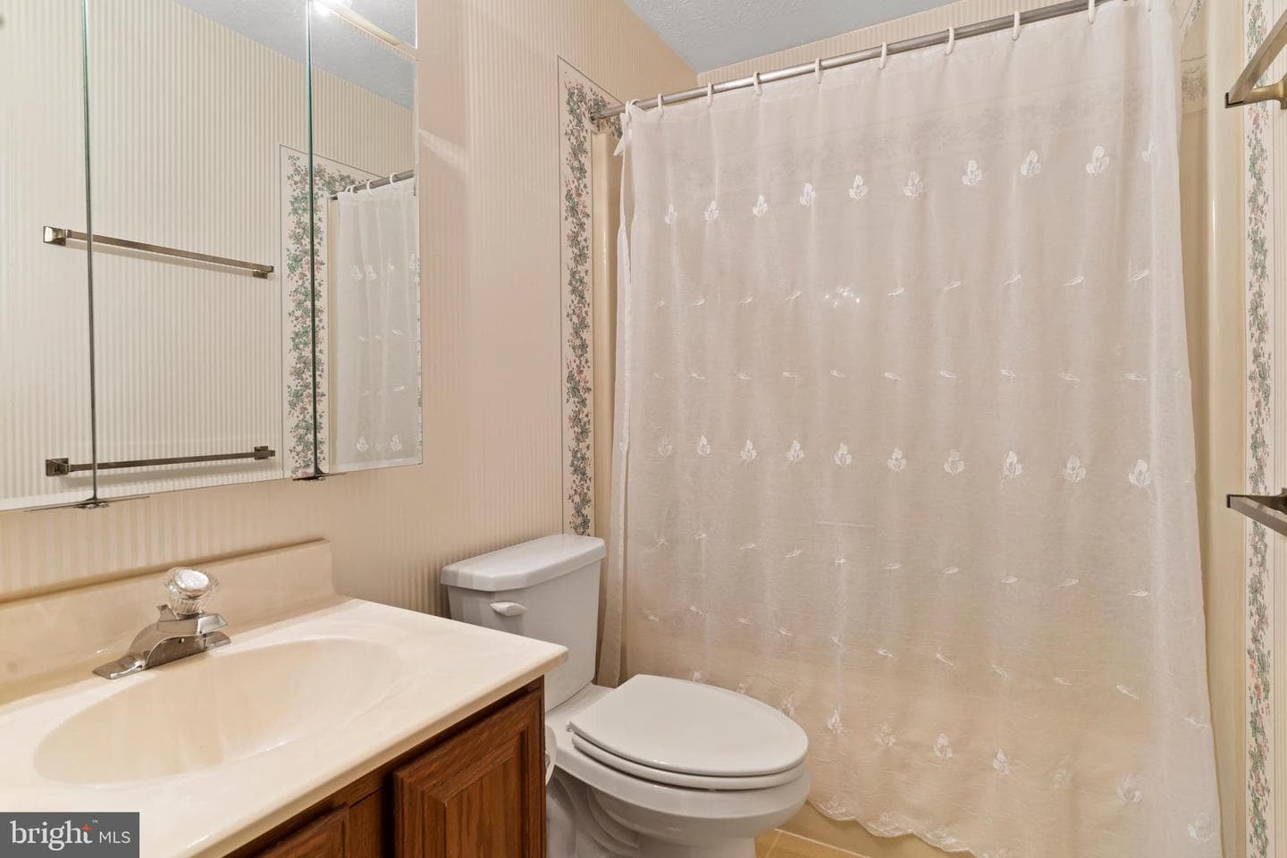 1094 Westgate Drive photo 23