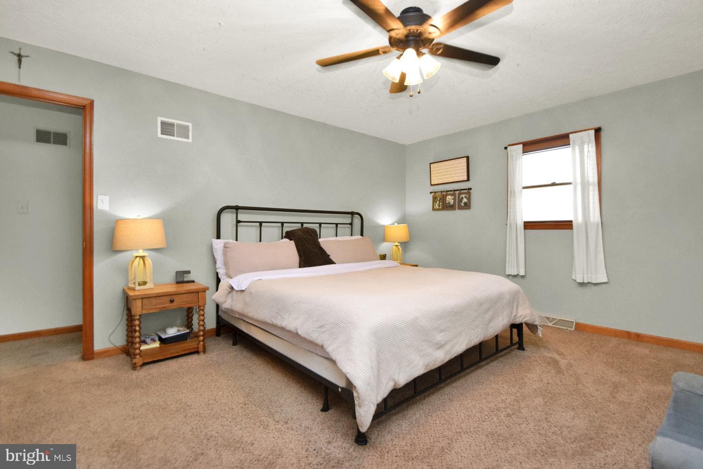 215 Opal Drive photo 17
