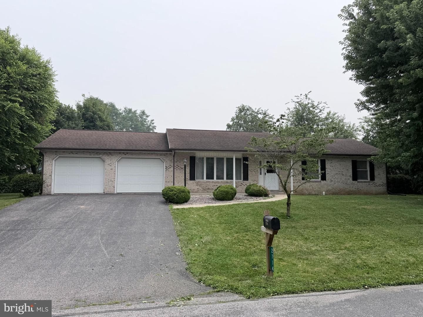 2714 Fillmore Dr photo 1