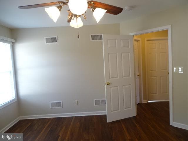 170 Lantern Lane photo 23