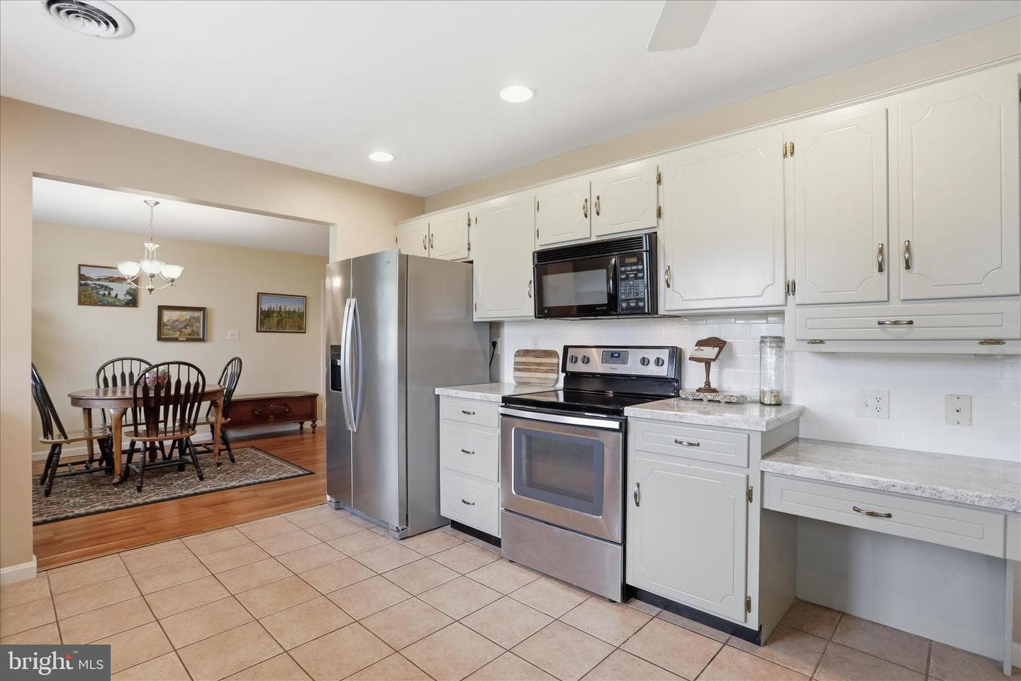 254 Phoenix Drive photo 10