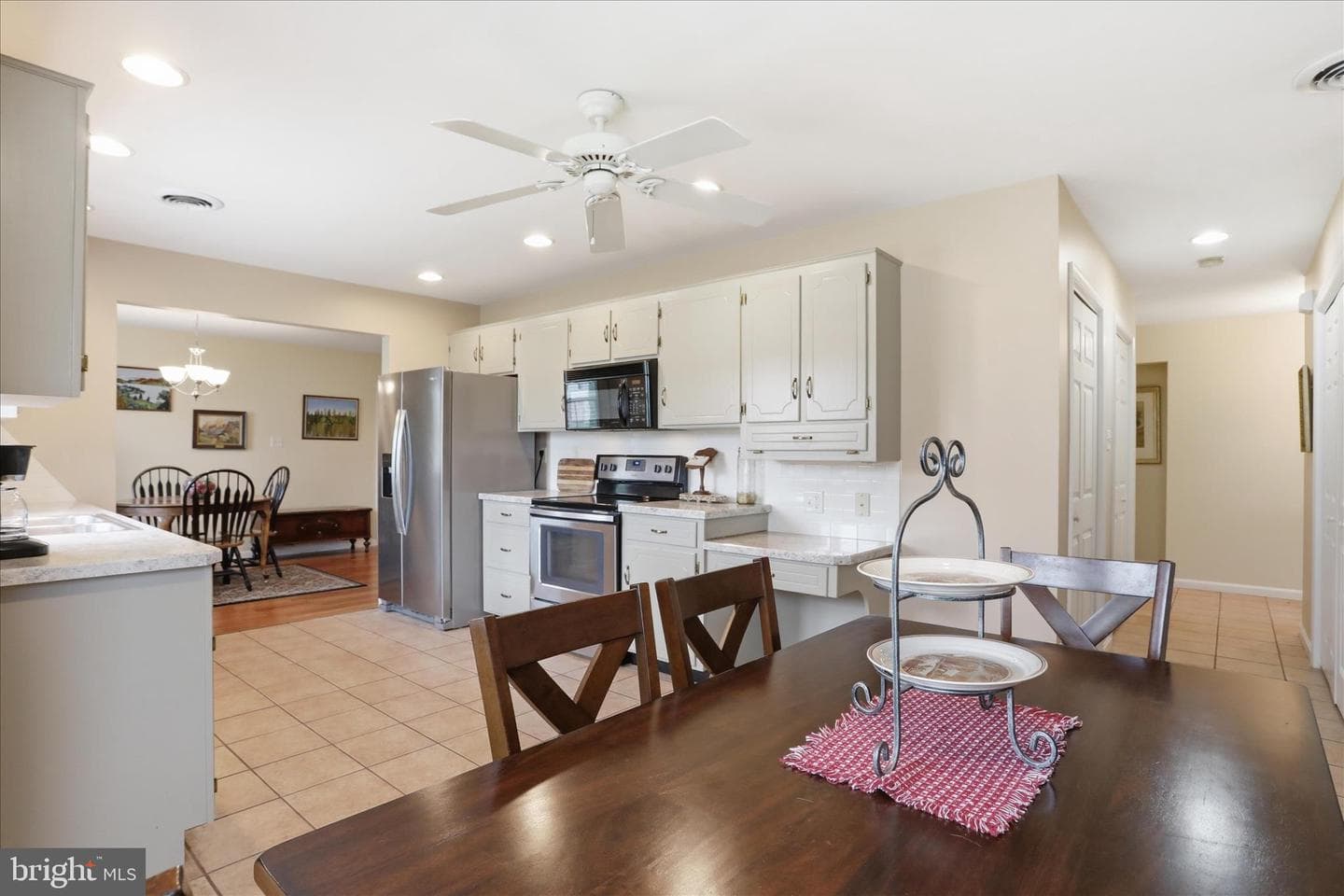 254 Phoenix Drive photo 9