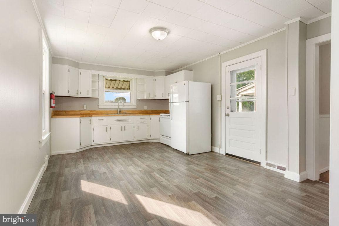 267 Park Street photo 10