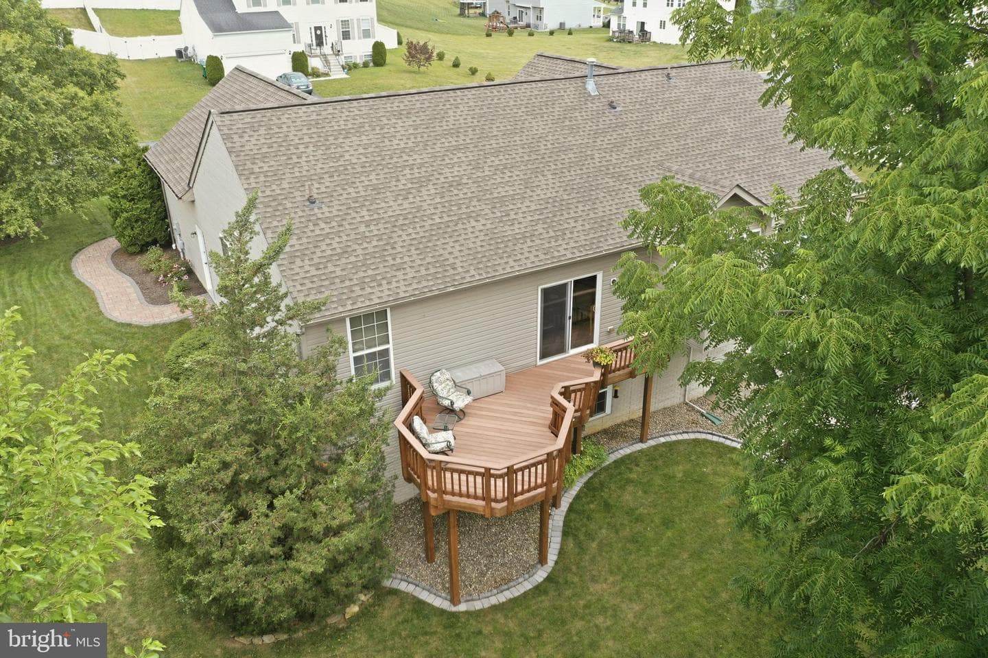 1071 Crestwood Drive photo 55