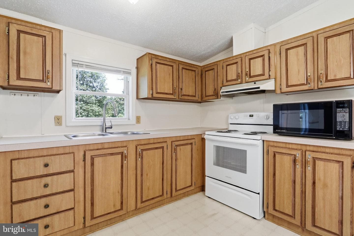 5604 White Church Road photo 10