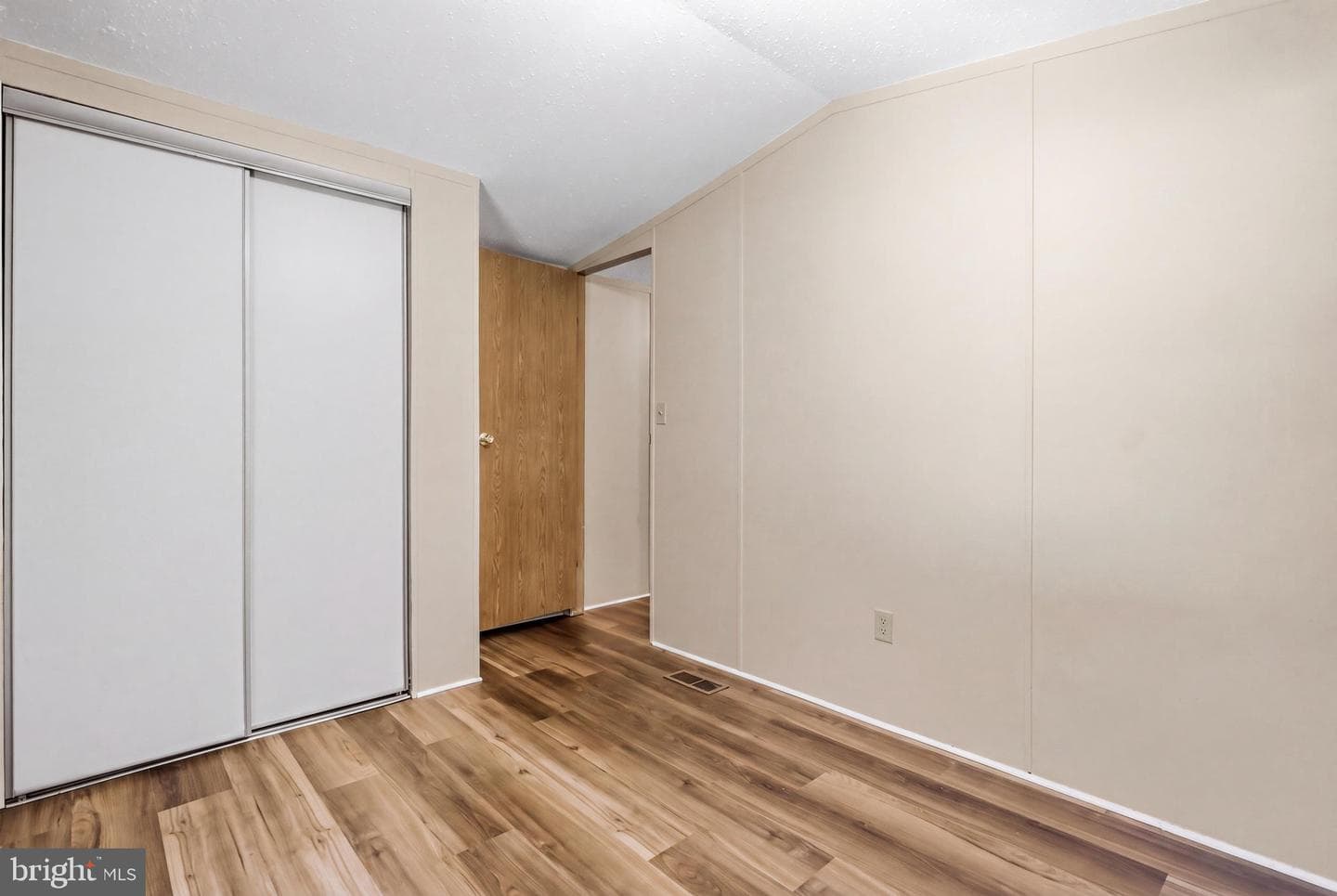 5604 White Church Road photo 16
