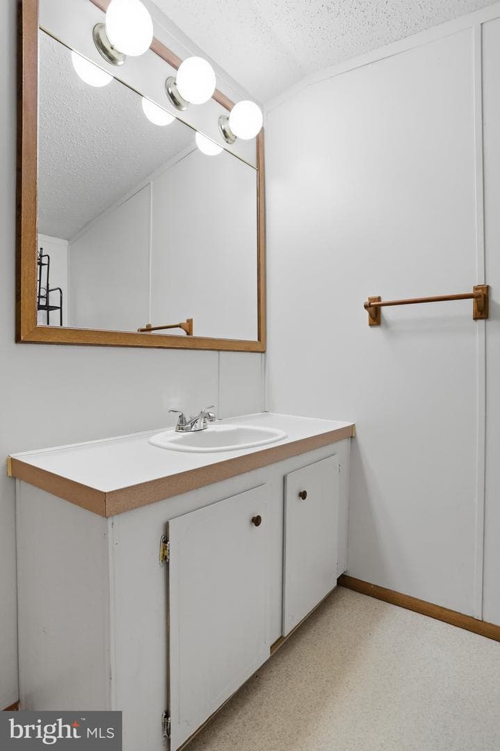 5604 White Church Road photo 24