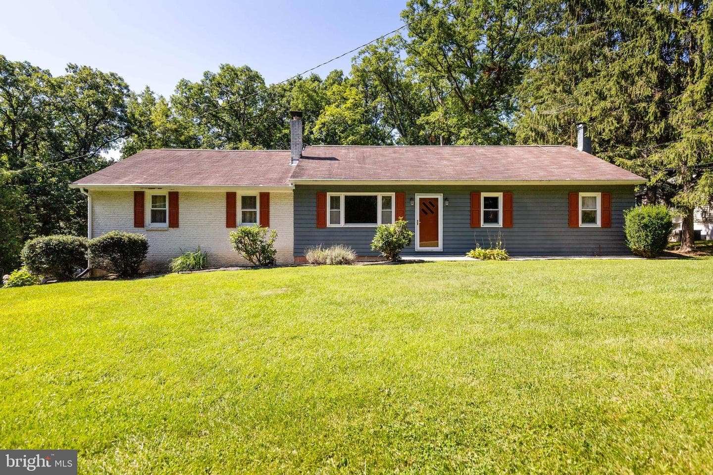 9654 Circle Drive photo 1