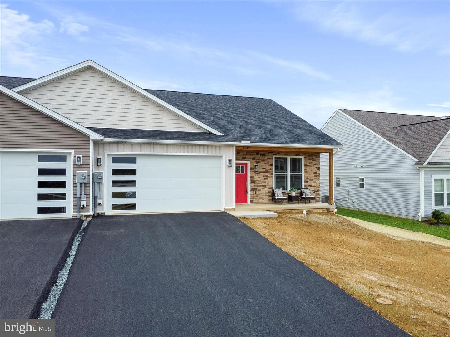 11797 Mystic Rock Lane S photo 1