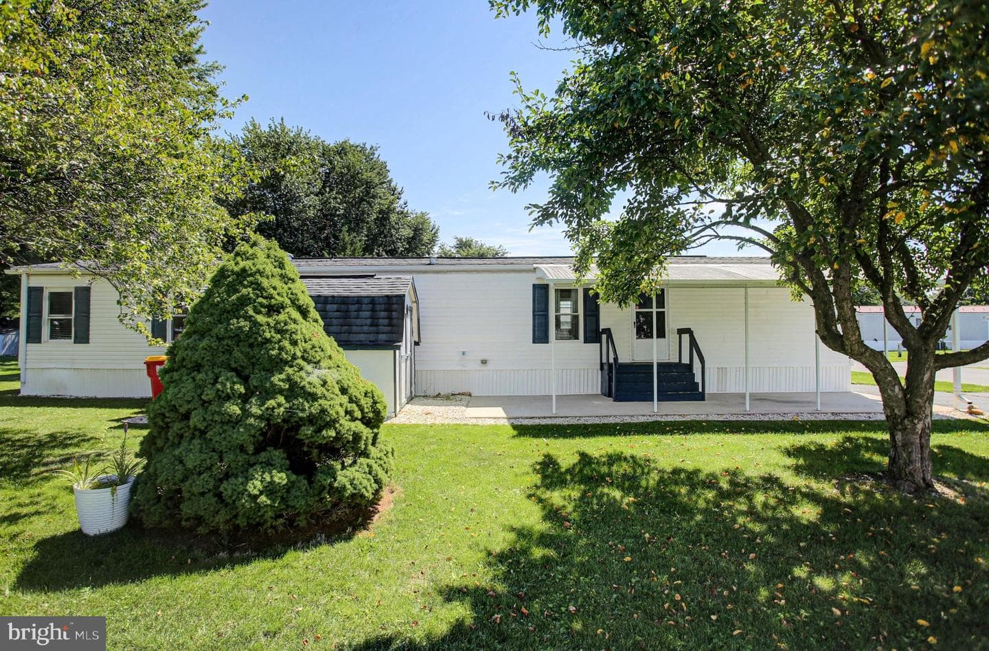 355 Cameo Drive photo 1