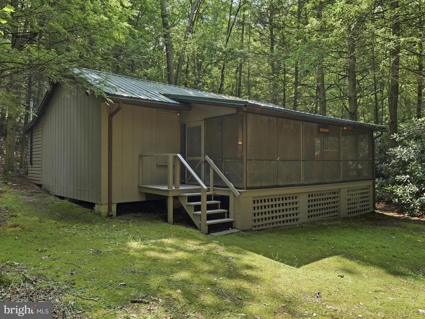 776 Perry Drive photo 1